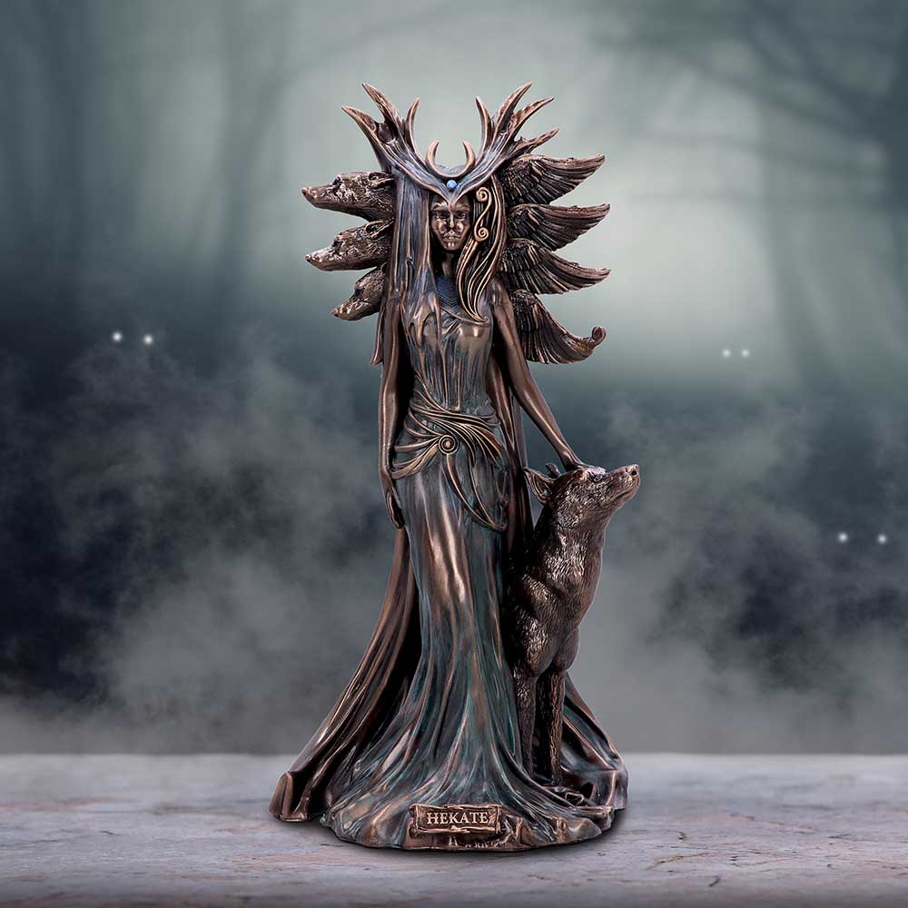 Hecate Goddess of Magic 21cm
